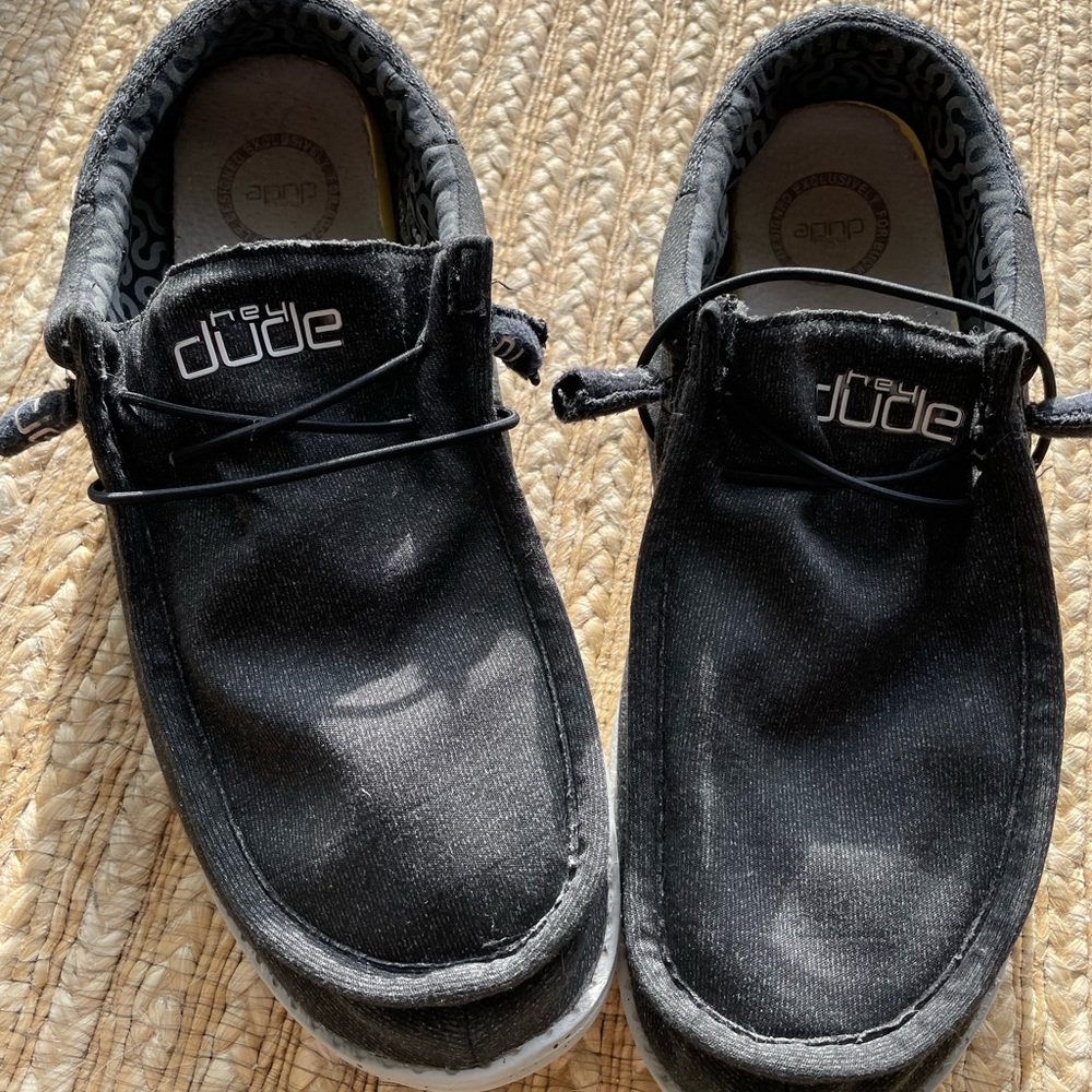 HEY DUDES ASTEROID Sz13 Used